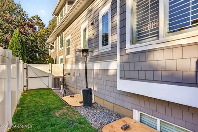 Property 26-10381 - Photo 69