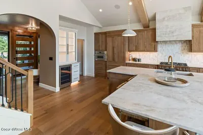 Property 26-9889 - Photo 5