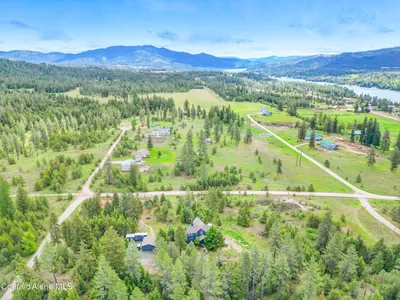 Property 26-7703 - Photo 54