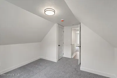 Property 26-10292 - Photo 32