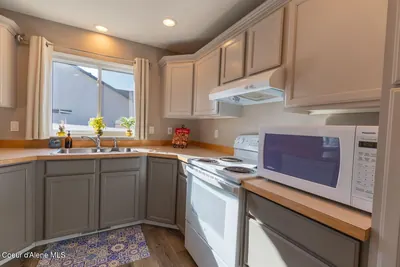 Property 26-10483 - Photo 10