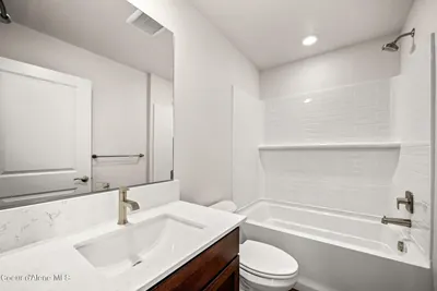 Property 26-10113 - Photo 35