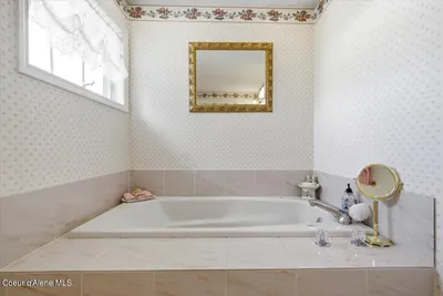 Property 26-8628 - Photo 34