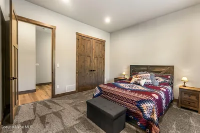 Property 26-10626 - Photo 44