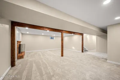 Property 26-10475 - Photo 35