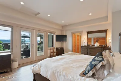 Property 25-11611 - Photo 15