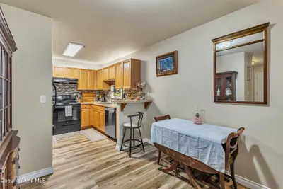Property 26-9629 - Photo 2