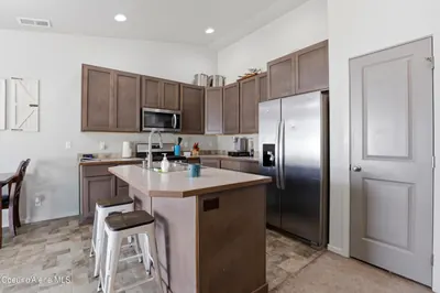 Property 26-7998 - Photo 4