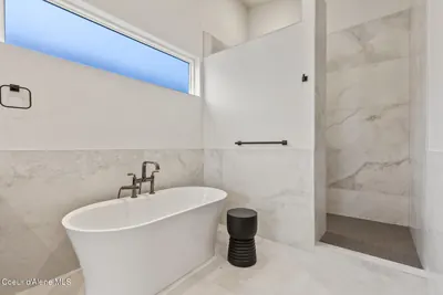 Property 25-11384 - Photo 22