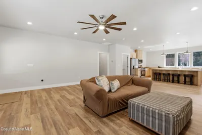 Property 26-7606 - Photo 5