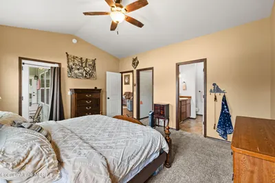 Property 26-8663 - Photo 17