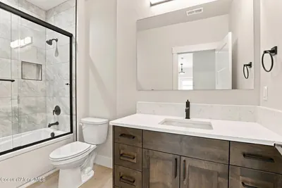 Property 26-10096 - Photo 20