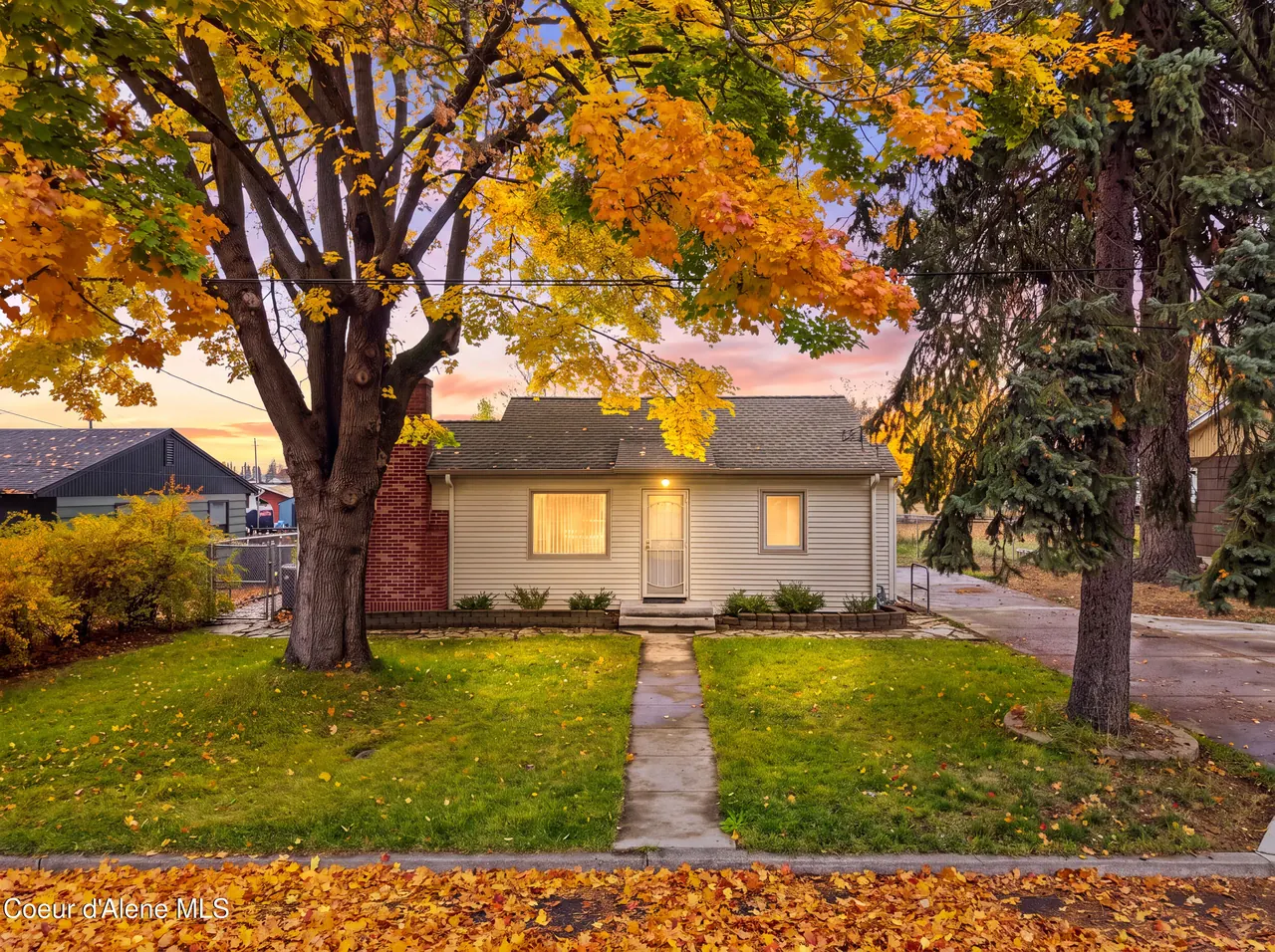 Property 26-10606 - Photo 1
