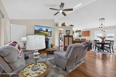 Property 26-10416 - Photo 5