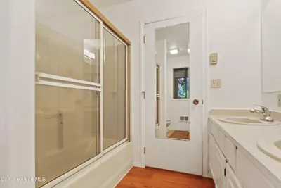 Property 26-7093 - Photo 29