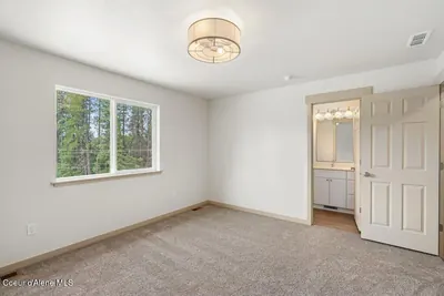 Property 26-10291 - Photo 14