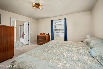 Property 26-8256 - Photo 19
