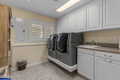 Property 26-8180 - Photo 38