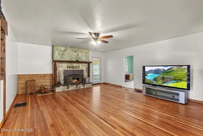 Property 26-10410 - Photo 7