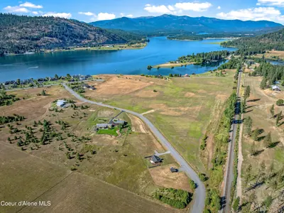 Property 26-8909 - Photo 1