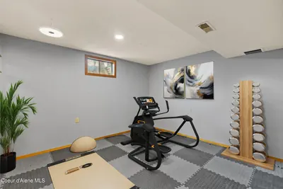 Property 26-8232 - Photo 27