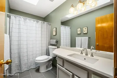 Property 26-8943 - Photo 39