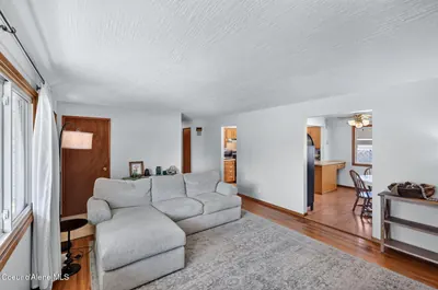 Property 26-9642 - Photo 6