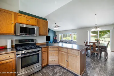 Property 26-7760 - Photo 42