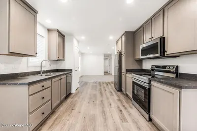 Property 26-9112 - Photo 4