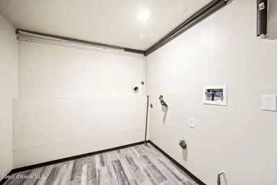 Property 26-10460 - Photo 38