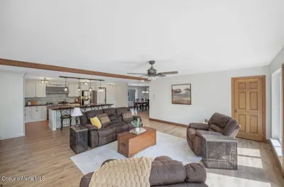 Property 26-8781 - Photo 4