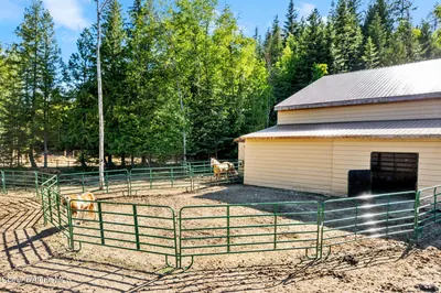 Property 26-7196 - Photo 43
