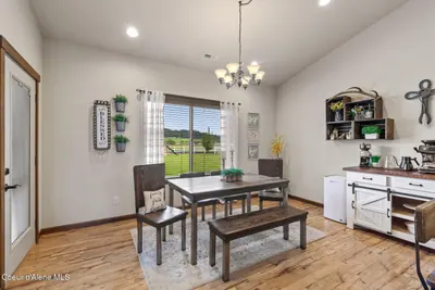 Property 26-9779 - Photo 11