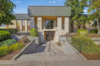 Property 26-4062 - Photo 1