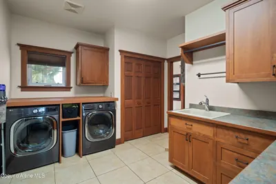 Property 26-10299 - Photo 26