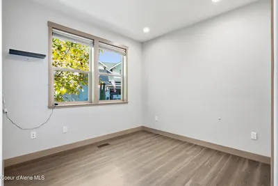 Property 26-9918 - Photo 42