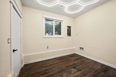Property 26-9198 - Photo 30