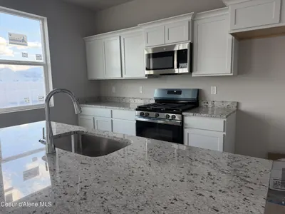 Property 26-9183 - Photo 2