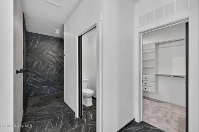 Property 26-8009 - Photo 28