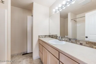Property 26-10007 - Photo 15