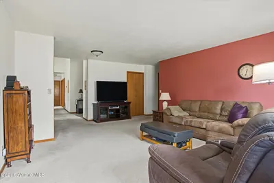 Property 26-9371 - Photo 16