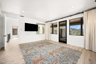 Property 26-8809 - Photo 43