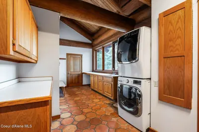 Property 26-7915 - Photo 61