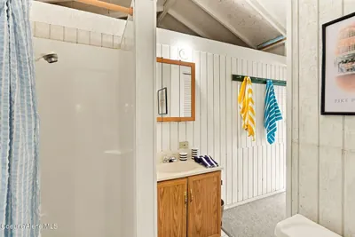 Property 26-10428 - Photo 27