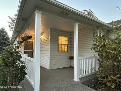 Property 26-10043 - Photo 3