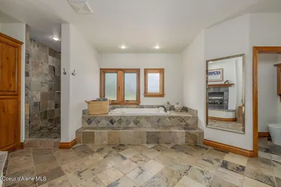 Property 26-10462 - Photo 23