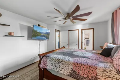 Property 26-9055 - Photo 11