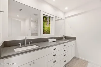 Property 26-7790 - Photo 25