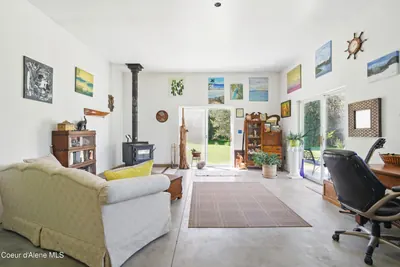 Property 25-7747 - Photo 2