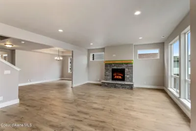 Property 25-11241 - Photo 11